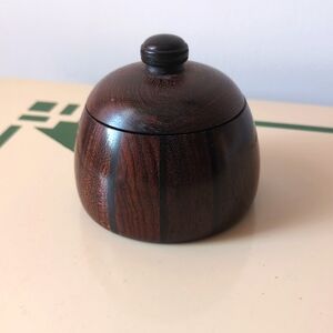 Wooden lidded box trinket keepsake jewelry spice salt box